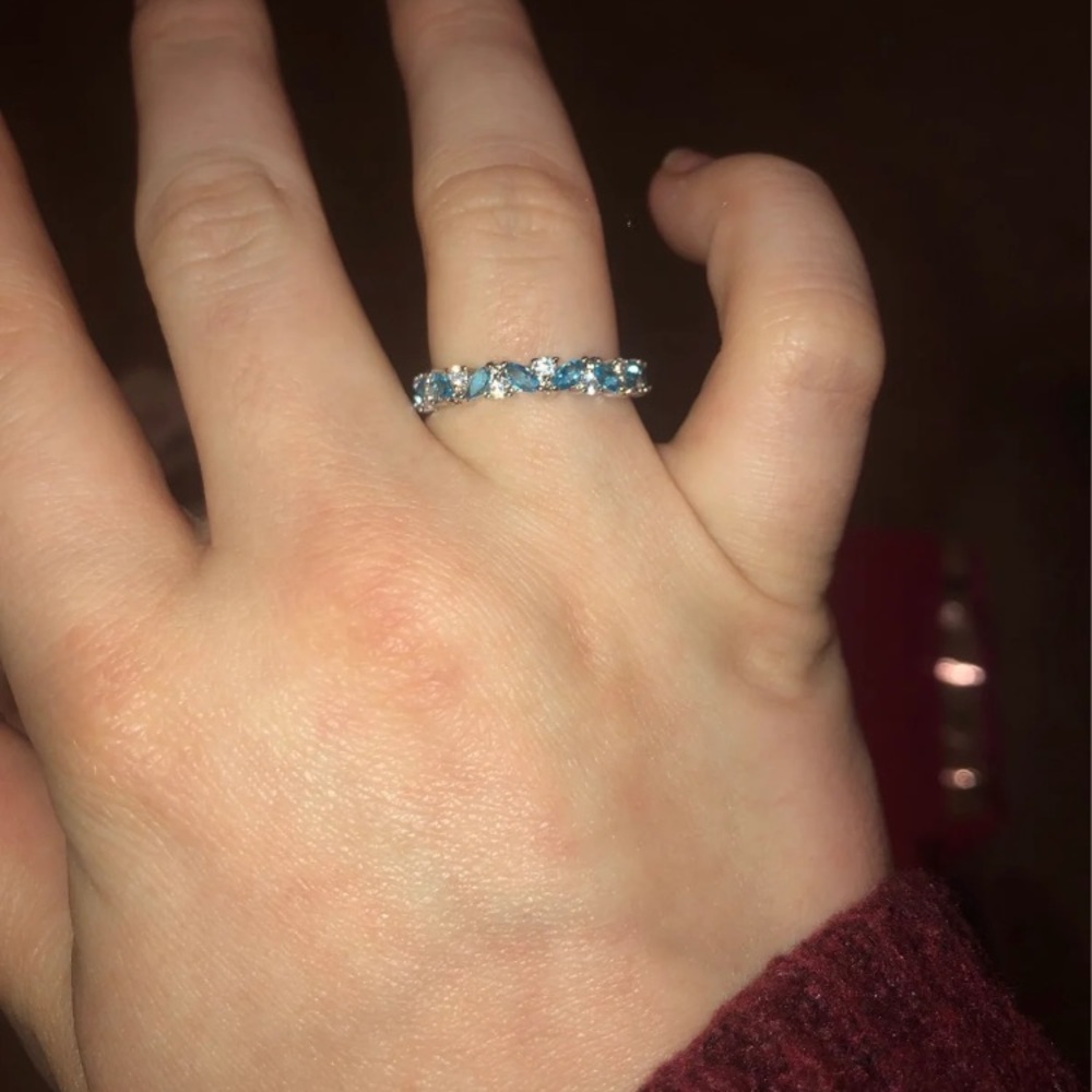 Ring - Picture 2 of 3